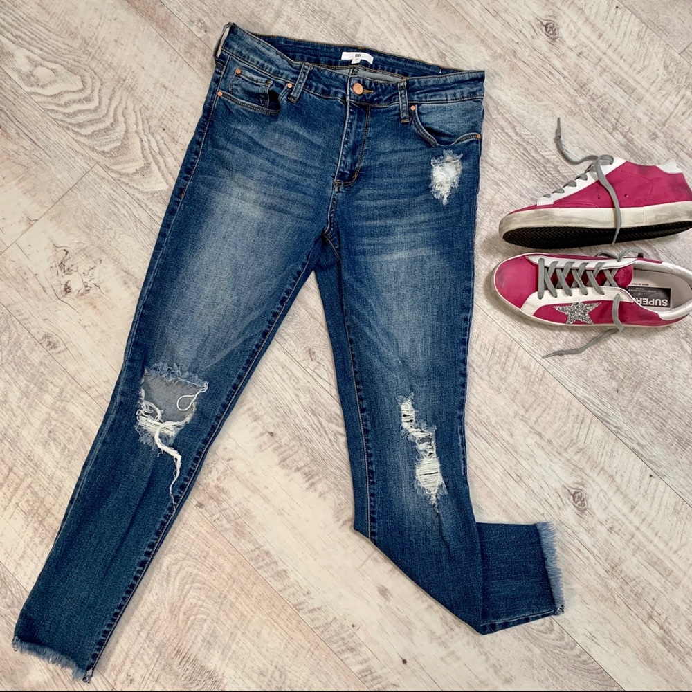 BP Destroyed Fray Hem Skinny Jeans Sz 30